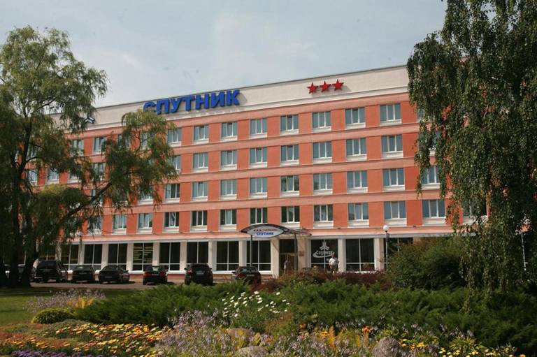 Спутник