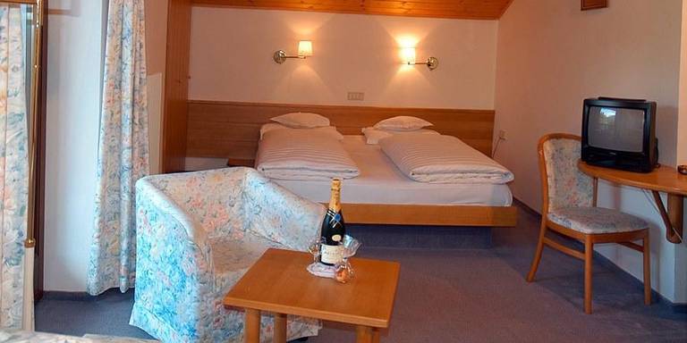 Planac Hotel