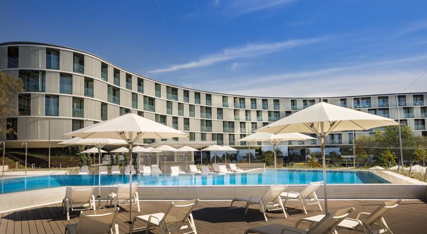 Family Hotel Amarin 4*
