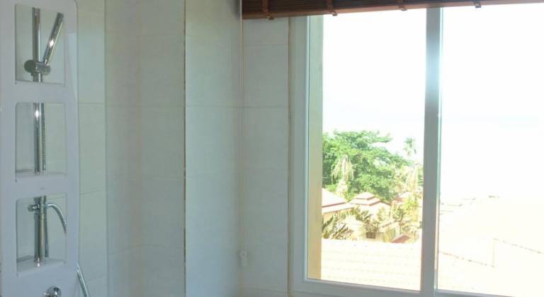 Nantra Thongson Bay Resort & Villas