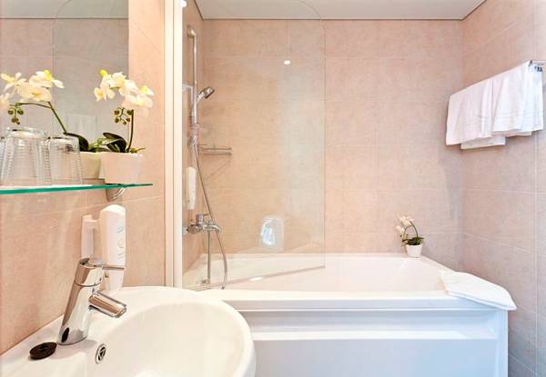 City Hotel Tallinn by Uniquestay Hotels 2*
