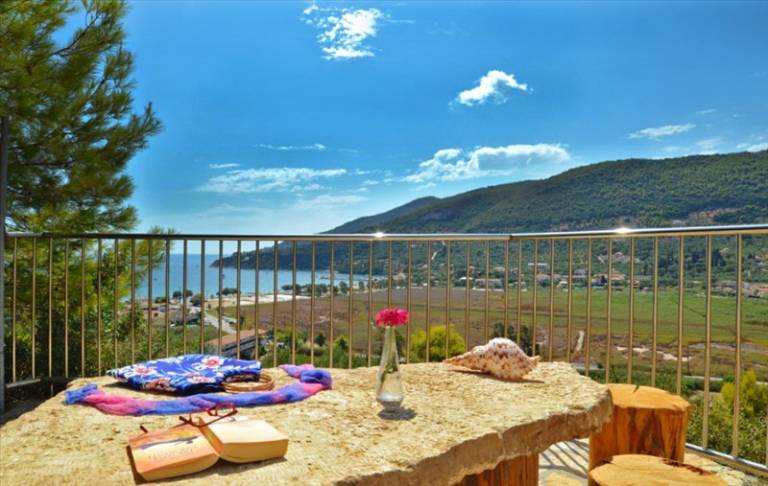 Tireda Villa