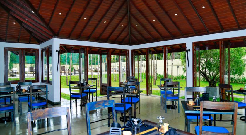 Tranquil Negombo Boutique Hotel 4*