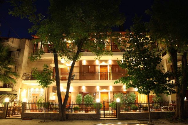 Vaya Apartments