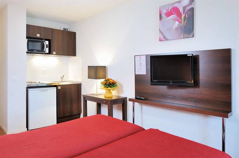 Sejours & Affaires Paris Malakoff Hotel