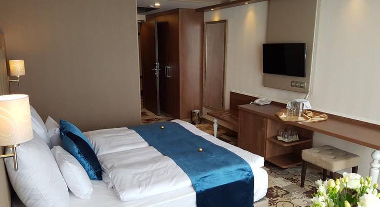 Hotel Fured Spa & Conference