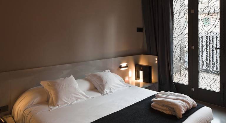 Caro Hotel