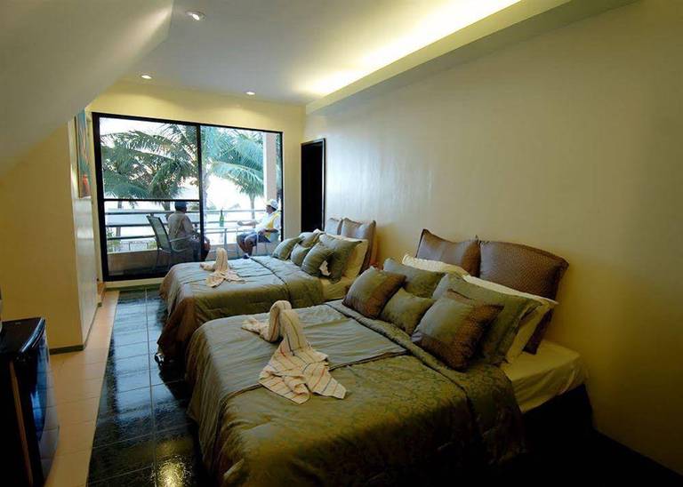 Orinda Beach Resort