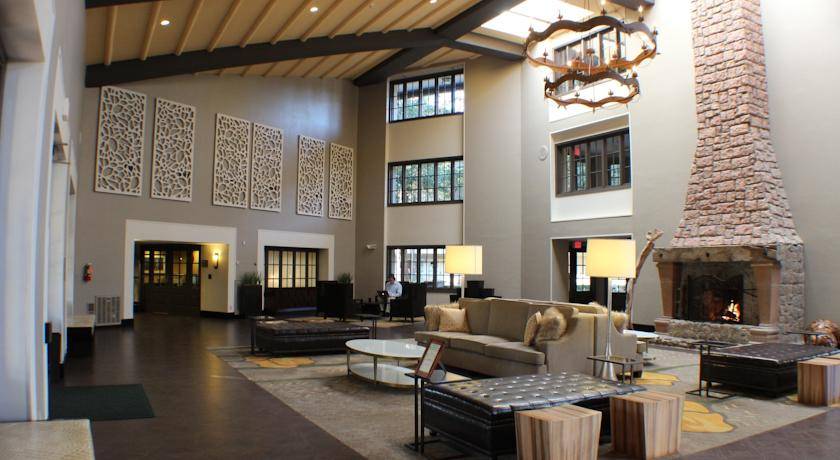 Embassy Suites by Hilton Napa Valley 4* США, Калифорния