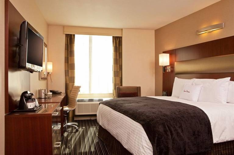 Doubletree Hotel New York City-Financial District