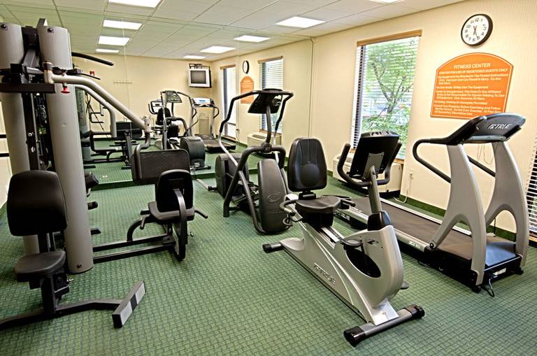BEST WESTERN PLUS Kendall Hotel & Suites