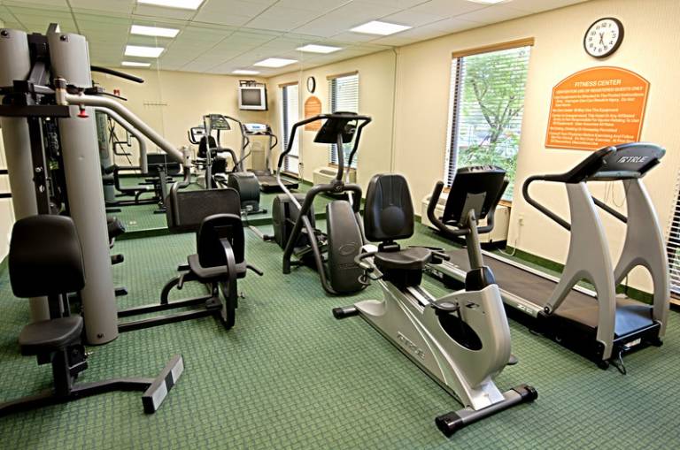 BEST WESTERN PLUS Kendall Hotel & Suites