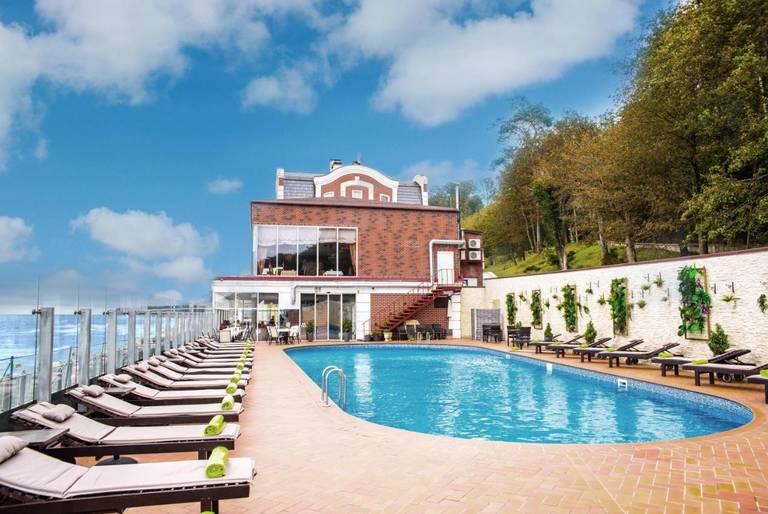 Hotel Grand Palace