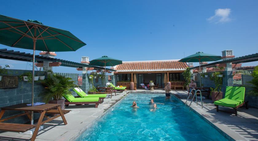 Vinh Hung Library Hotel 3*