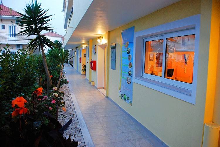 Clio Hotel Apartments 3* Греция, Закинтос
