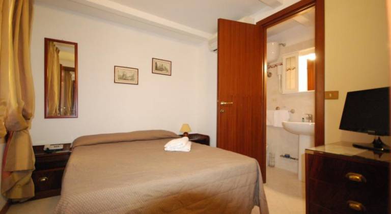Hotel & Residence Vatican Suites