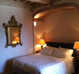 Туры в Castello Di Velona, Montalcino в Италии
