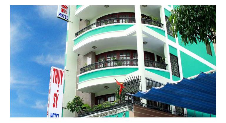La Suisse Hotel