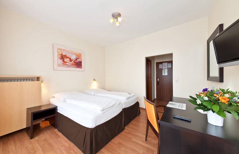 Novum Hotel Plaza Dusseldorf Zentrum