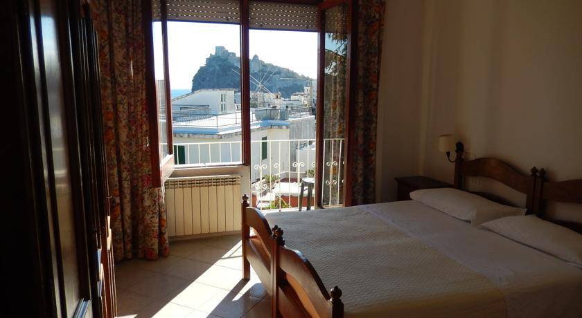 Europa Hotel 3* Италия, Искья