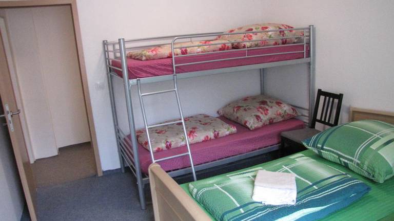 Apartment 4 you
