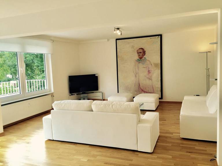 Graf-Adolf Townhouse