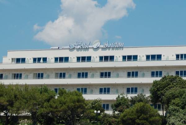 Ariston Hotel - Importanne Resort