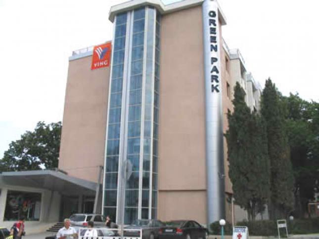 Green Park Hotel