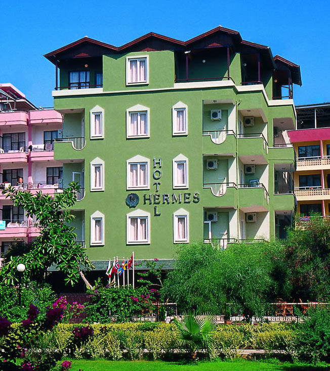 Kleopatra Hermes 3*