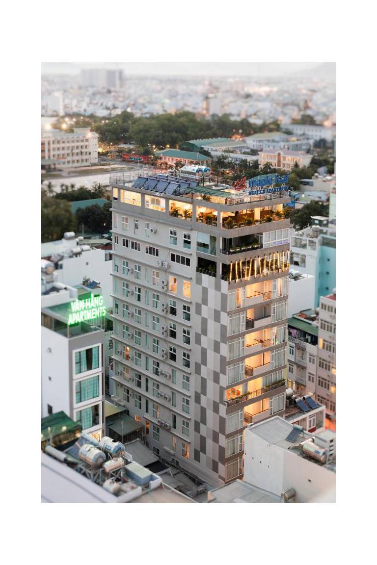 Maple Leaf Hotel & Apartment