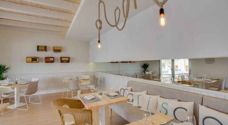 Som Llaut Boutique Hotel