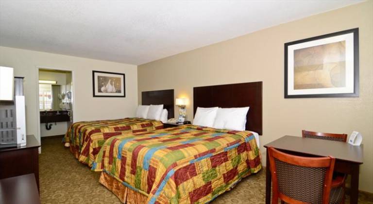 Rodeway Inn Convention Center