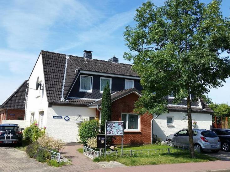 Haus-Karin-Ferienwohnung-2 4* Германия, Бюзум