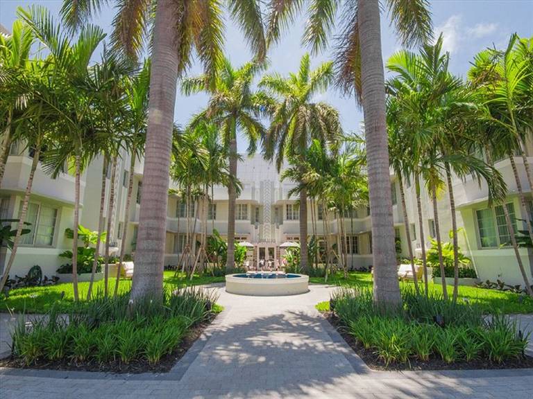 SBH South Beach Hotel