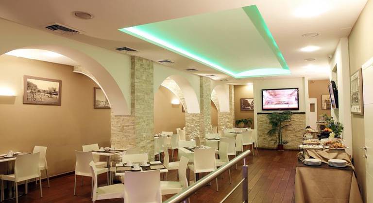 Cristal Palace Hotel
