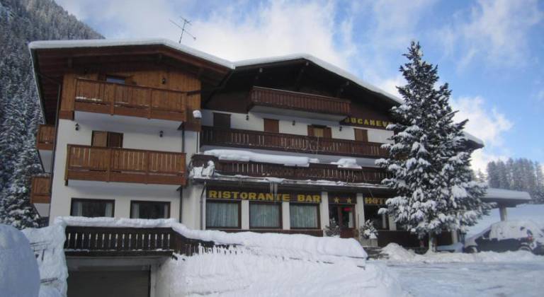 Bucaneve Hotel