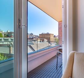 Victoria Regent Waterfront Hotel & Suites в Британская Колумбие