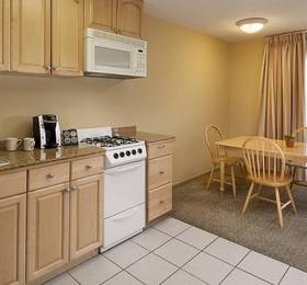 Отдых в Sandpiper Lodge - США, Калифорния