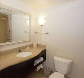 Hilton Garden Inn Palm Springs/Rancho Mirage в Калифорнии
