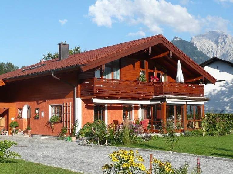 Haus Rosenrot