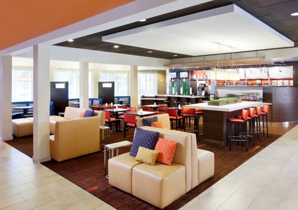 Courtyard by Marriott Sacramento Airport Natomas