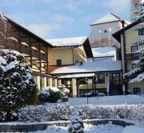 Grafliches Hotel Alte Post в Бирнбахе
