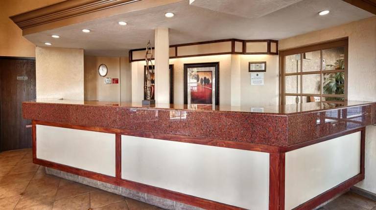 Best Western Desert Villa Inn
