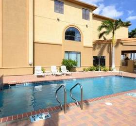 Best Western Casa Villa Suites в Джексонвилле