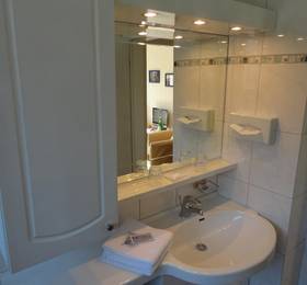 Haus Broring Hotel Garni в Бад-Цвишенане