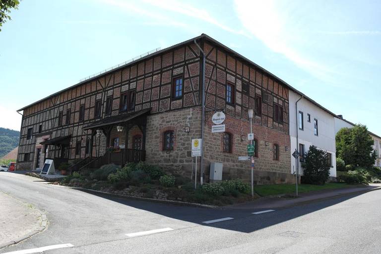 Cafe Wageners Hof - Ferienwohnung und Appartements