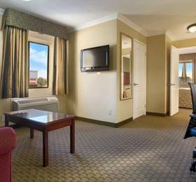 Отдых в Howard Johnson Inn and Suites Reseda - США, Лос-Анджелес