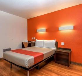 Motel 6 Carlsbad South в Калифорнии