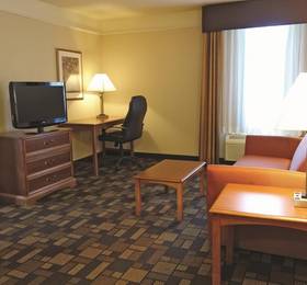 La Quinta Inn & Suites Seguin в Джексонвилле