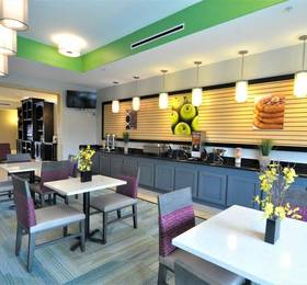 La Quinta Inn & Suites Brookshire в Джексонвилле
